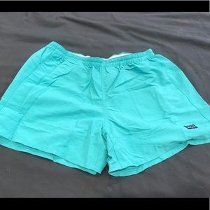 EUC 5” Patagonia Baggies Shorts